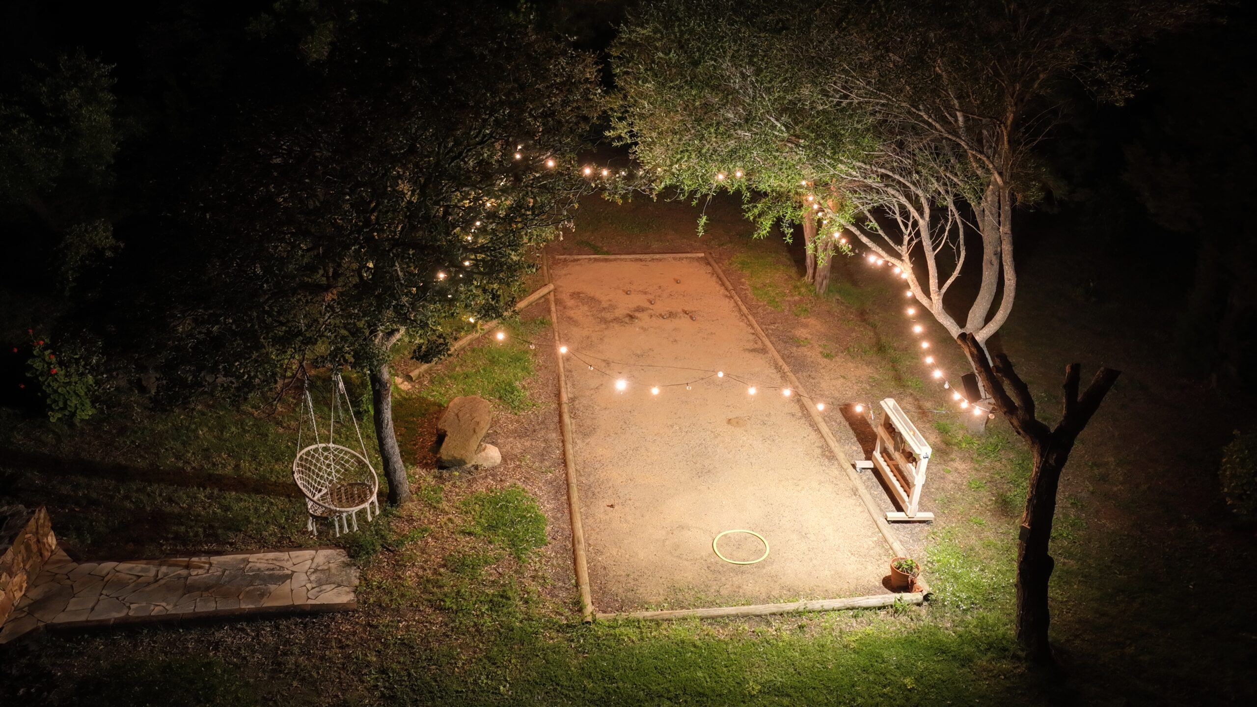 Coin pétanque de nuit